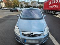 Gebraucht Opel Zafira 116 PS (85 kW) 2008 Silber Van / Kleinbus