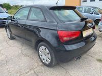 Gebraucht Audi A1 Ambition 122 PS (89 kW) 2011 Phantomschwarz perleffekt Kleinwagen