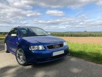 Gebraucht Audi A3 Design 250 PS (183 kW) 1997 Blau metallic Limousine