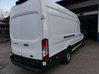 Gebraucht Ford Transit 131 PS (96 kW) 2023 Frostweiß Kleinwagen