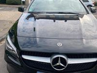 Gebraucht Mercedes CLA180 Edition 122 PS (89 kW) 2017 Schwarz Limousine