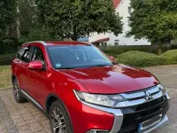 Begagnad Mitsubishi Outlander Edition 150 HK (110 kW) 2017 Röd SUV