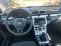 Gebraucht VW Passat Trendline 140 PS (102 kW) 2012 Silber Kombi