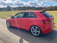 Gebraucht Audi A3 S-Line 140 PS (102 kW) 2011 Rot Kleinwagen