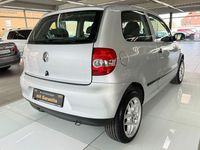 Gebraucht VW Fox 54 PS (39 kW) 2005 Silber Kleinwagen