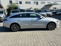 Gebraucht Mercedes CLA220 Shooting Brake 190 PS (139 kW) 2021 Silber Kombi