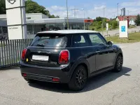 Gebraucht Mini Cooper SE Classic 135 kW (184 PS) 2023 Schwarz Kleinwagen