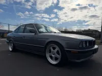 Używany BMW 520 150 KM (110 kW) 1991 Szary Sedan/Limuzyna