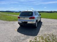 Gebraucht VW Tiguan 140 PS (102 kW) 2013 Silber SUV