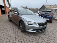 Gebraucht Skoda Superb Executive 150 PS (110 kW) 2019 Grau Kombi