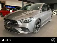 Gebraucht Mercedes B200 AMG 163 PS (119 kW) 2022 Grau Kleinwagen