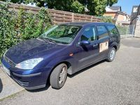 Second-hand Ford Focus 101 CP (74 kW) 2002 Albastru Break