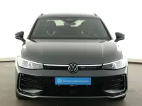Gebraucht VW Passat R-line 150 PS (110 kW) 2025 Grau Kombi