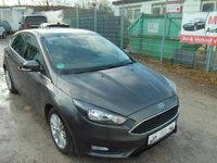 Usata Ford Focus 125 CV (91 kW) 2018 Grigio Berlina