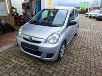 Gebraucht Daihatsu Cuore 69 PS (50 kW) 2009 Silber Kleinwagen