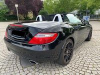 Gebraucht Mercedes SLK200 184 PS (135 kW) 2011 Schwarz Cabrio