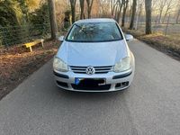 Gebraucht VW Golf 102 PS (75 kW) 2005 Silber Coupé