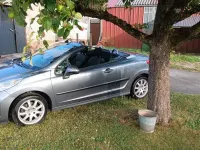 Gebraucht Peugeot 207 CC 88 PS (64 kW) 2008 Grau Cabrio
