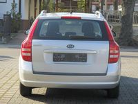 Gebraucht Kia Ceed Sportswagon EX 126 PS (92 kW) 2009 Silber Kombi