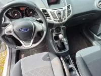 Używany Ford Fiesta Ambiente 60 KM (44 kW) 2012 Biały Sedan/Limuzyna