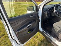 Gebraucht Ford Kuga Trend 150 PS (110 kW) 2013 Weiß SUV