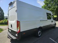 Gebraucht Iveco Daily 155 PS (114 kW) 2021 Weiß Limousine