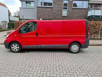 Gebraucht Nissan Primastar 115 PS (84 kW) 2011 Rot Van / Kleinbus