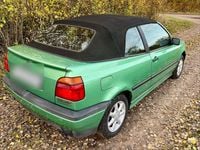 Gebraucht VW Golf Cabriolet 89 PS (65 kW) 1995 Grün Cabrio