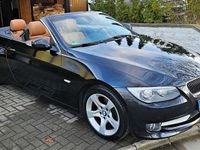 Gebraucht BMW 318 Cabriolet 143 PS (105 kW) 2012 Schwarz Cabrio