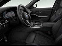 Gebraucht BMW 330 M Sport 252 PS (185 kW) 2021 Blau Kombi