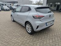 Neu Renault Clio V Evolution 90 PS (66 kW) 2025 Grau Limousine