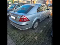 Gebraucht Ford Mondeo 125 PS (91 kW) 2007 Silber Limousine