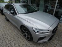 Gebraucht Volvo V60 Plus 197 PS (144 kW) 2024 Silver dawn (silber) Kombi