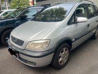 gebraucht Opel Zafira 1.8 Benzin