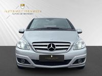 Gebraucht Mercedes B200 140 PS (102 kW) 2009 Silber Van / Kleinbus