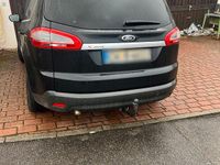 Gebraucht Ford S-MAX Titanium 140 PS (102 kW) 2014 Schwarz Van / Kleinbus