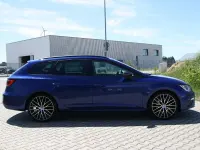 Używany Seat Leon ST FR 179 KM (131 kW) 2018 Niebieski Kombi