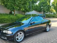 Gebraucht BMW 330 231 PS (169 kW) 2001 Schwarz Cabrio