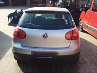Gebraucht VW Golf V 75 PS (55 kW) 2004 Silber Kleinwagen