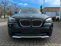 Gebraucht BMW X1 143 PS (105 kW) 2011 Schwarz SUV