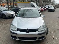 Gebraucht VW Golf V 105 PS (77 kW) 2005 Silber Kleinwagen