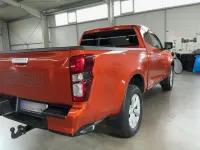 Gebraucht Isuzu D-Max 163 PS (119 kW) 2024 Orange SUV