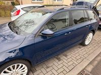 Gebraucht Skoda Octavia 150 PS (110 kW) 2015 Blau Kleinwagen