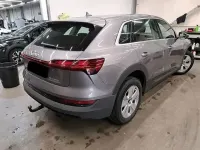 Gebraucht Audi e-tron Ambiente 300 kW (408 PS) 2022 Grau SUV