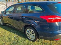 Gebraucht Ford Focus Trend 95 PS (69 kW) 2017 Blau Kombi