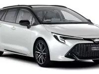 Neu Toyota Corolla Sport 196 PS (144 kW) 2026 Platinum weiß pearl Limousine