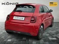 Gebraucht Fiat 500e Red 86 kW (118 PS) 2022 Rot Limousine