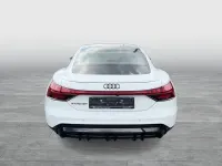 Gebraucht Audi e-tron GT quattro Sport 350 kW (476 PS) 2022 Weiß Limousine
