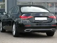 Gebraucht Mercedes C200 Avantgarde 163 PS (119 kW) 2023 Schwarz Limousine
