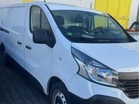 Gebraucht Renault Trafic 125 PS (91 kW) 2018 Weiß Van / Kleinbus